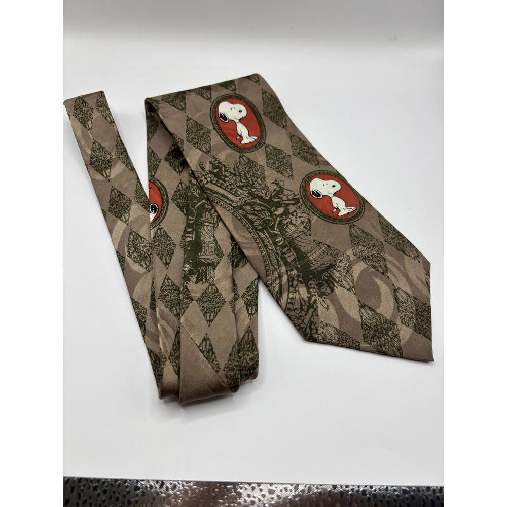 Classic Snoopy Men's Traditional Neck Tie - Unique Vintage Design